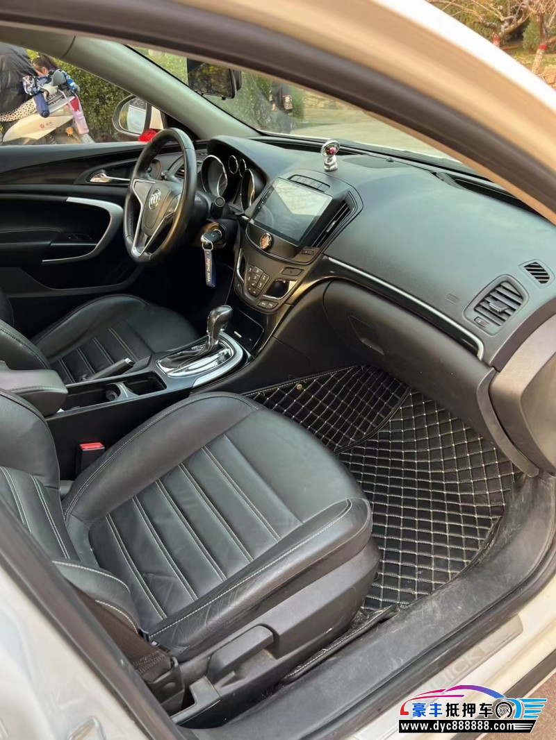 14年别克君威轿车抵押车出售