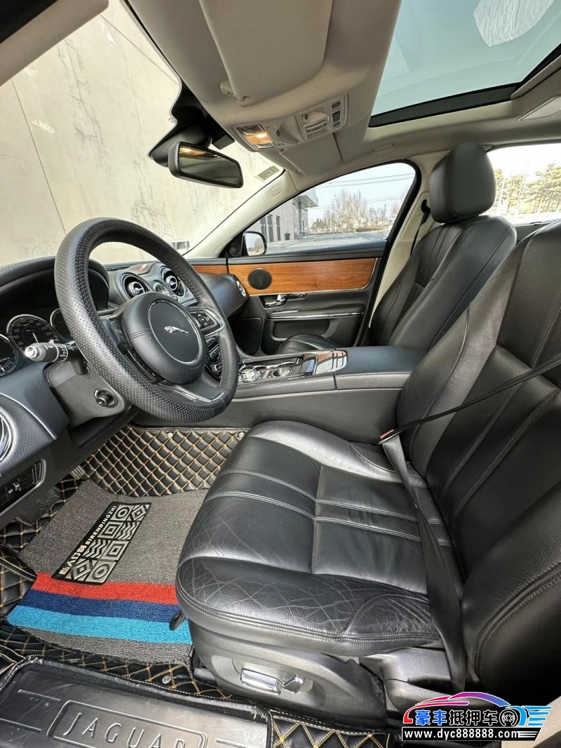 13年捷豹XJL轿车抵押车出售