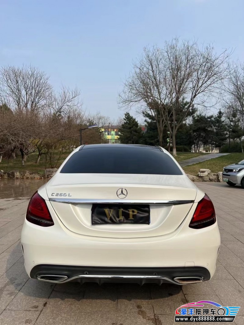 20年奔驰C轿车抵押车出售
