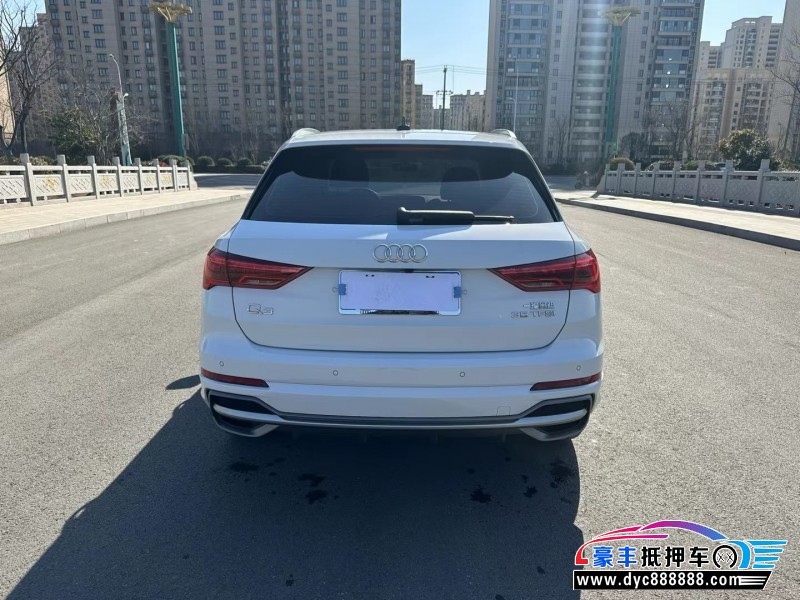 22年奥迪Q3轿车抵押车出售