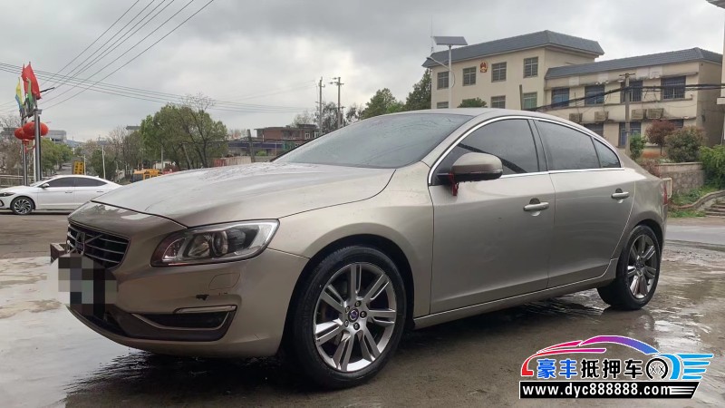 15年沃尔沃S60轿车抵押车出售