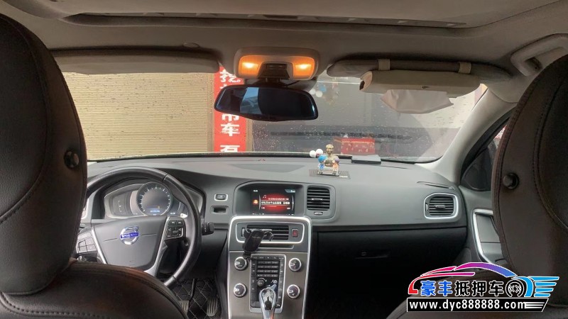 15年沃尔沃S60轿车抵押车出售