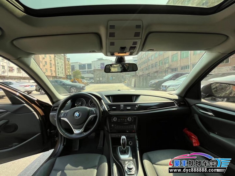 15年宝马X1轿车抵押车出售