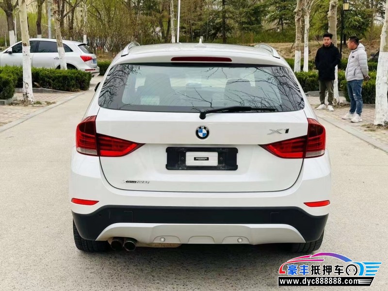 13年宝马X1轿车抵押车出售