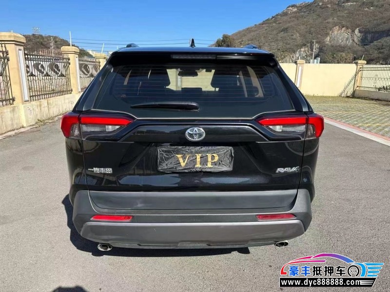 22年丰田RAV4SUV抵押车出售