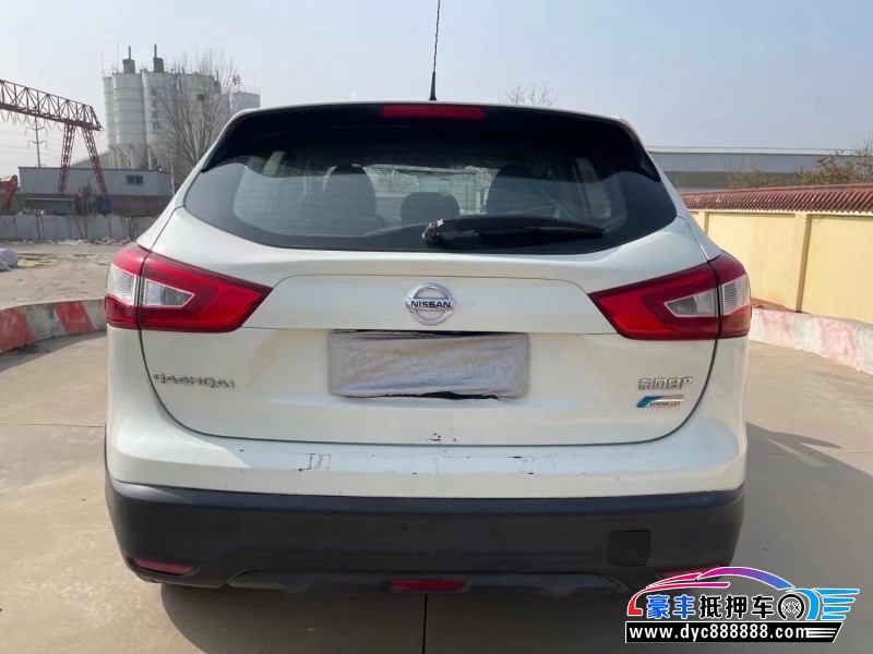 16年日产逍客轿车抵押车出售