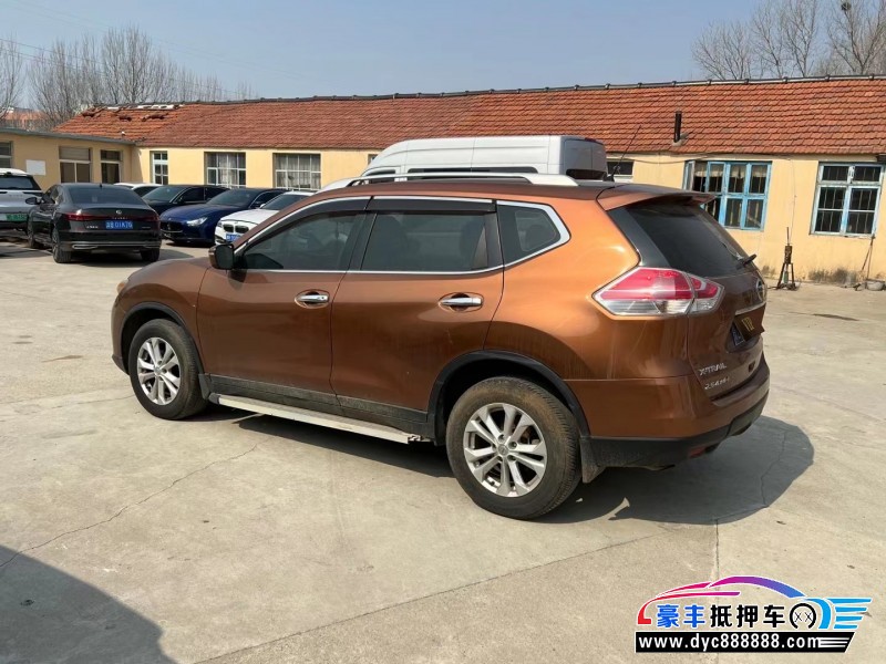 15年日产奇骏SUV抵押车出售