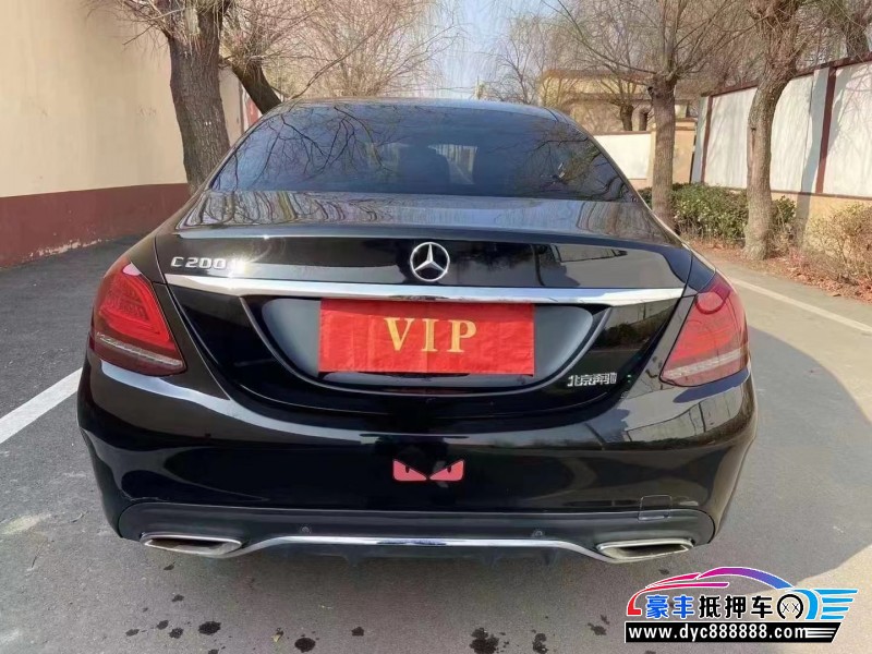 20年奔驰C轿车抵押车出售