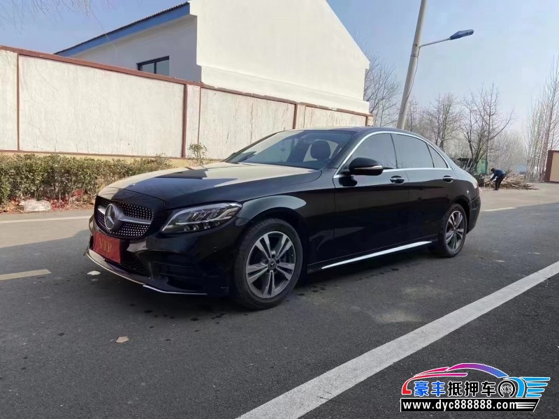 20年奔驰C轿车抵押车出售