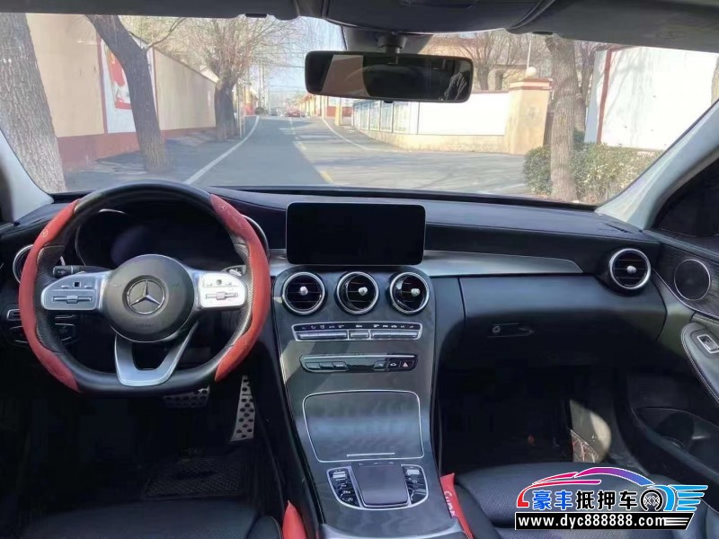 20年奔驰C轿车抵押车出售