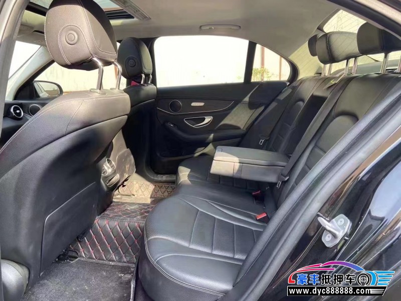 20年奔驰C轿车抵押车出售