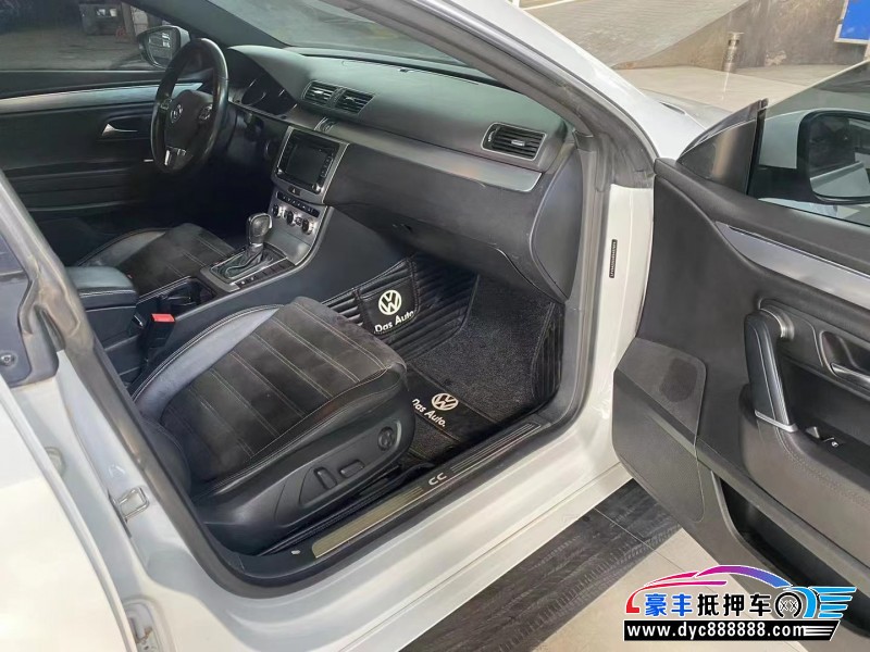 14年大众CC轿车抵押车出售