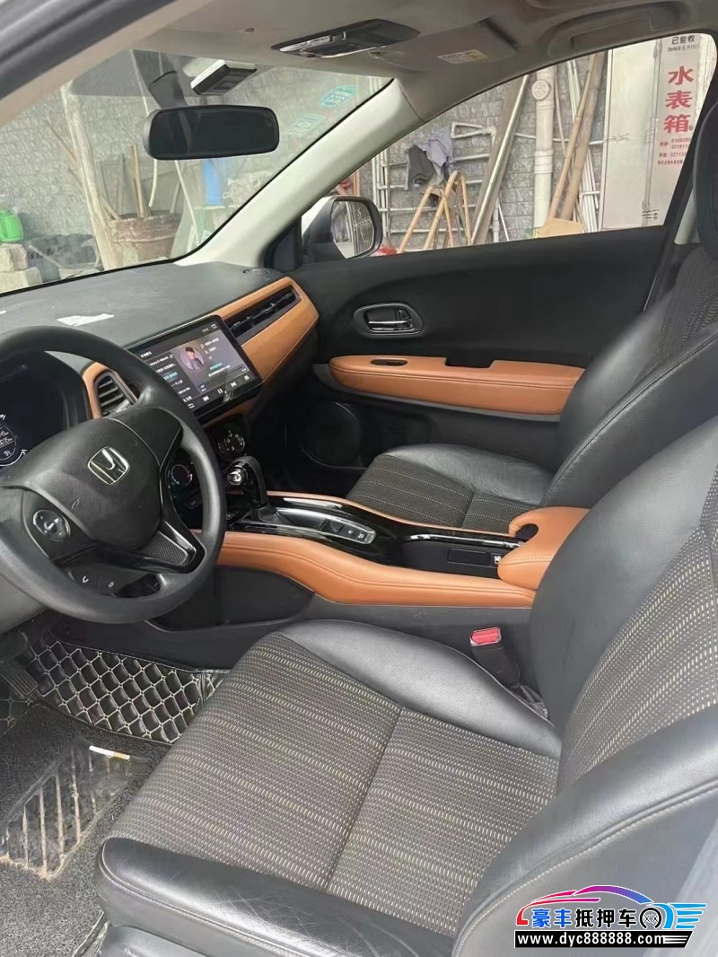 17年本田缤智SUV抵押车出售