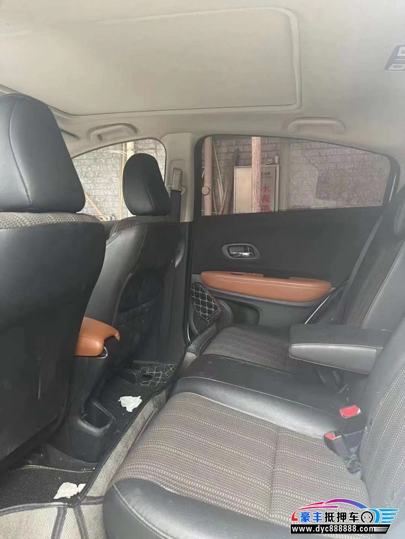 17年本田缤智SUV抵押车出售