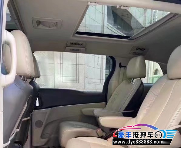 15年别克GL8MPV抵押车出售