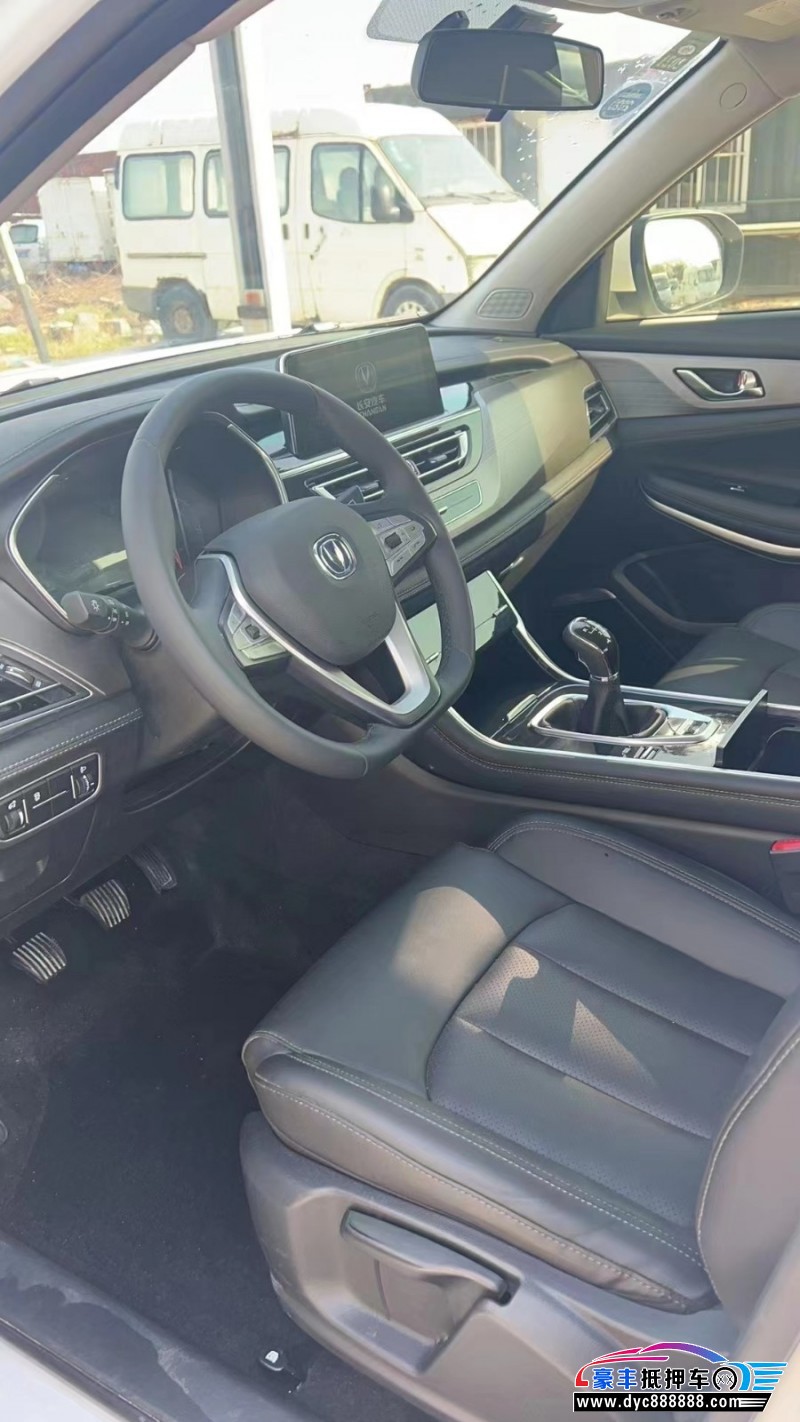 19年长安CS75SUV抵押车出售