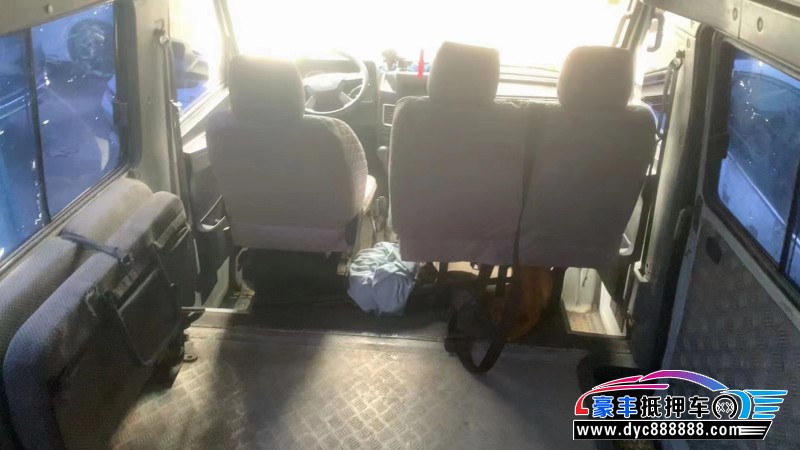 18年依维柯得意轻客抵押车出售