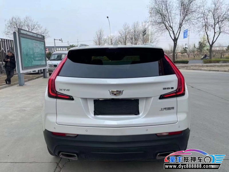 19年凯迪拉克XT4轿车抵押车出售