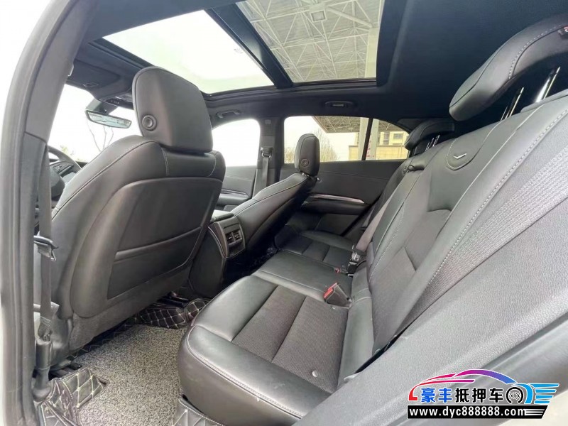 19年凯迪拉克XT4轿车抵押车出售