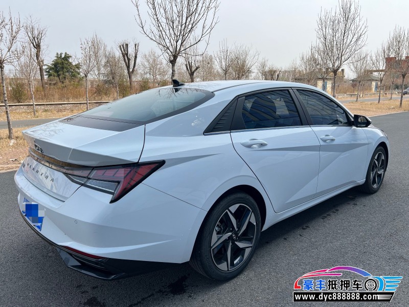 21年现代伊兰特轿车抵押车出售