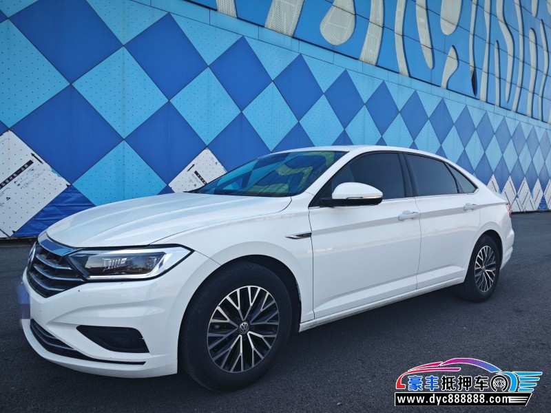 21年大众速腾轿车抵押车出售