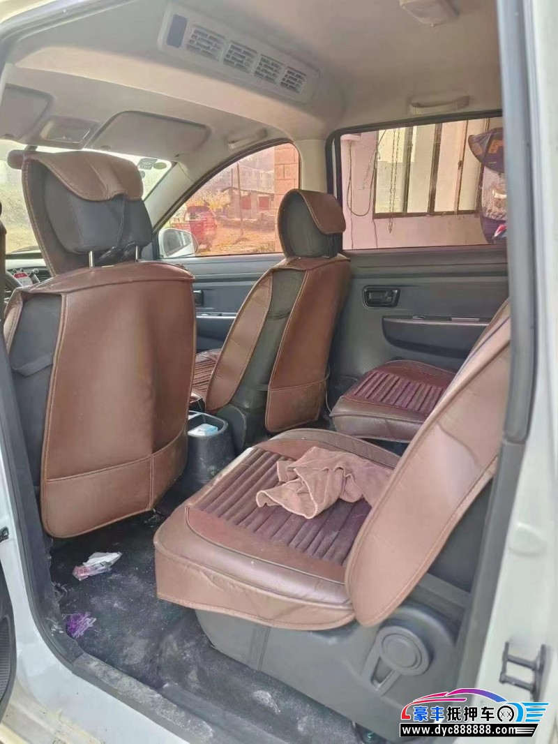 19年东风风光330微面抵押车出售