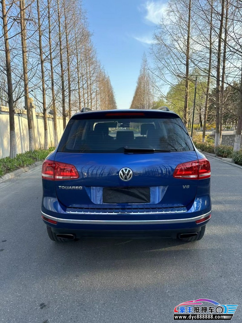 16年大众途锐轿车抵押车出售