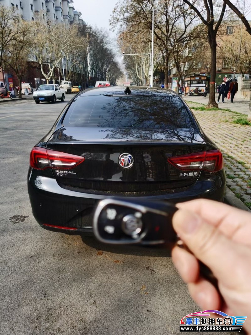 19年别克君威轿车抵押车出售