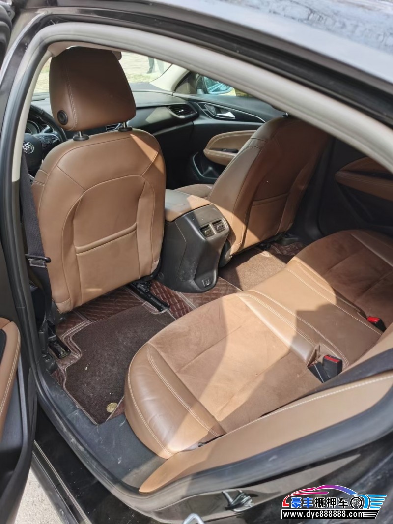 19年别克君威轿车抵押车出售