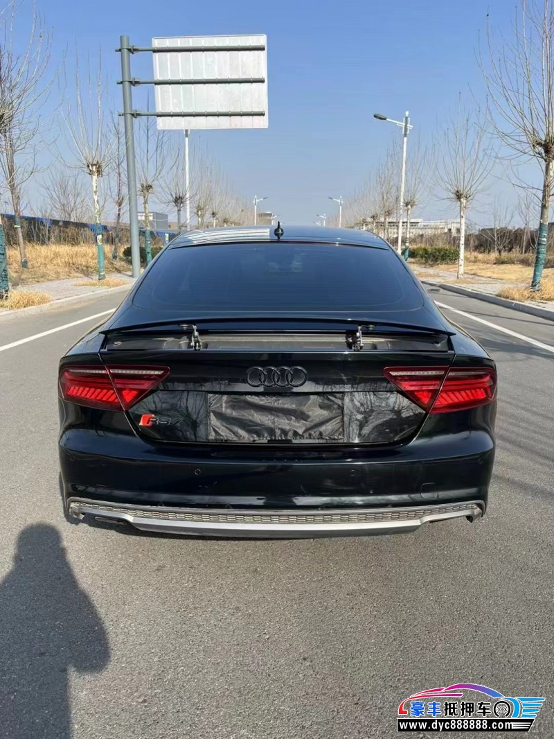 18年奥迪A7轿车抵押车出售