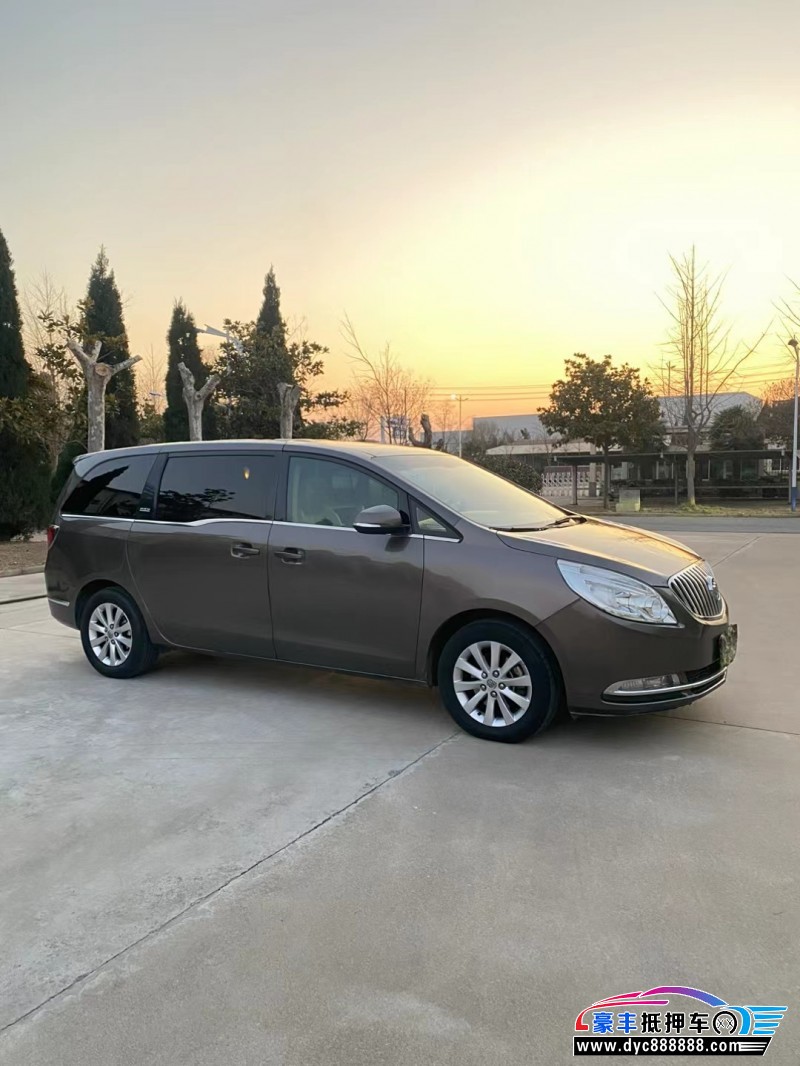 14年别克GL8轿车抵押车出售