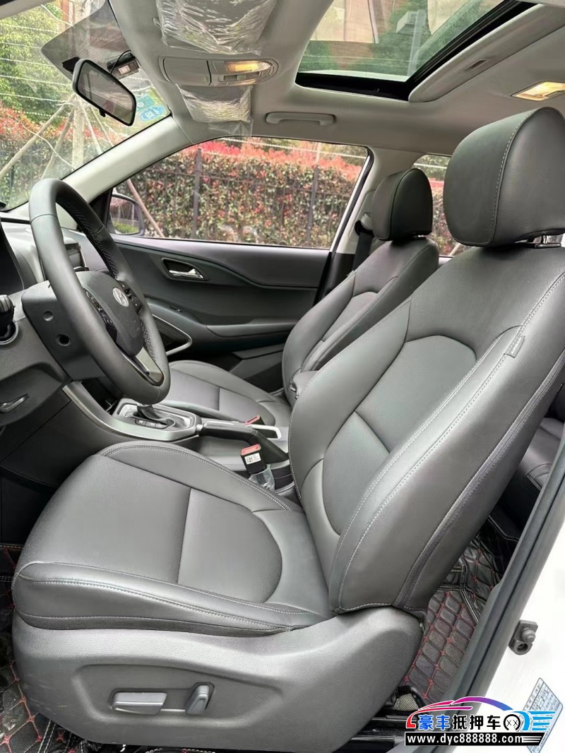 19年现代ix35轿车抵押车出售