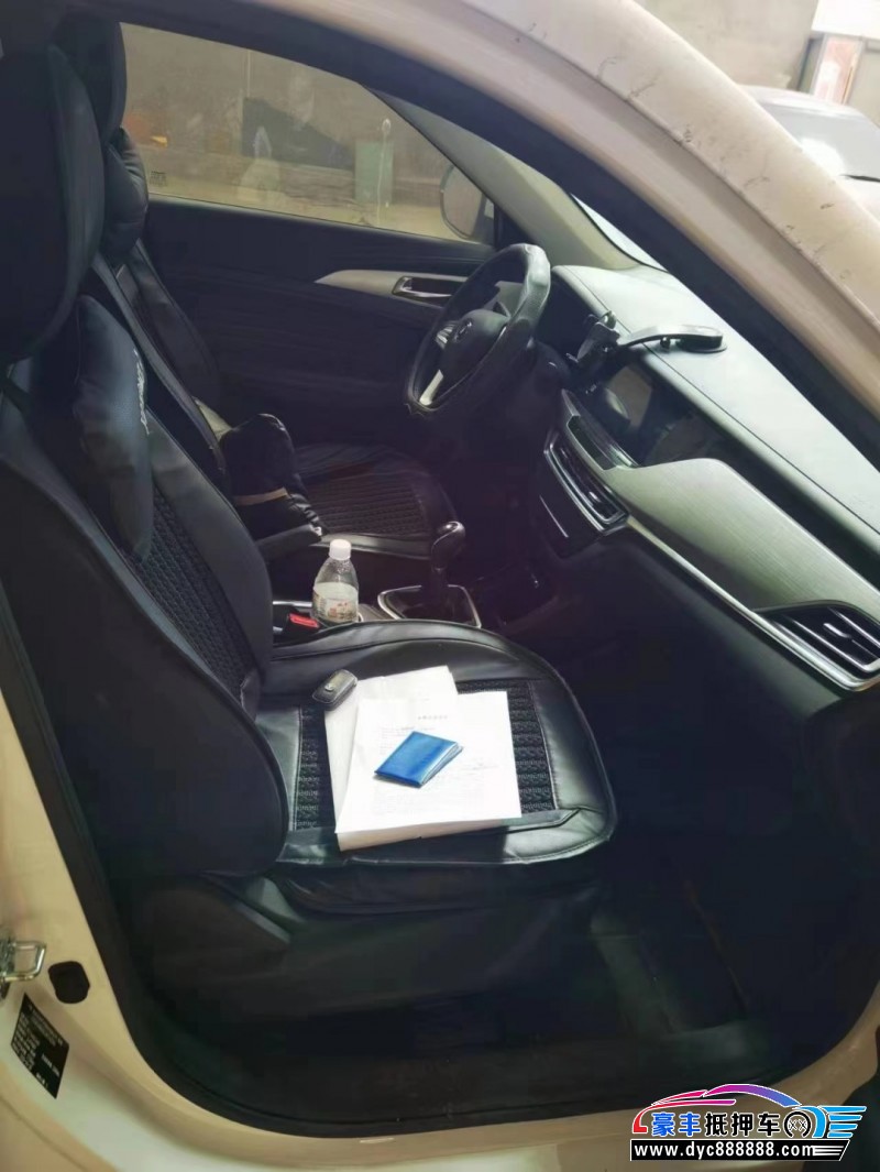 20年长安CS35SUV抵押车出售