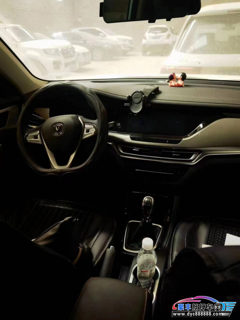 20年长安CS35SUV抵押车出售