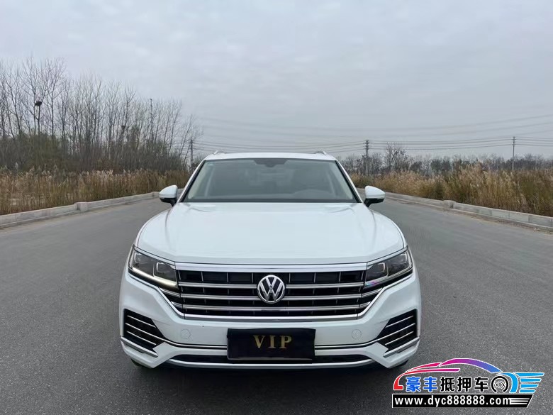 20年大众途锐轿车抵押车出售