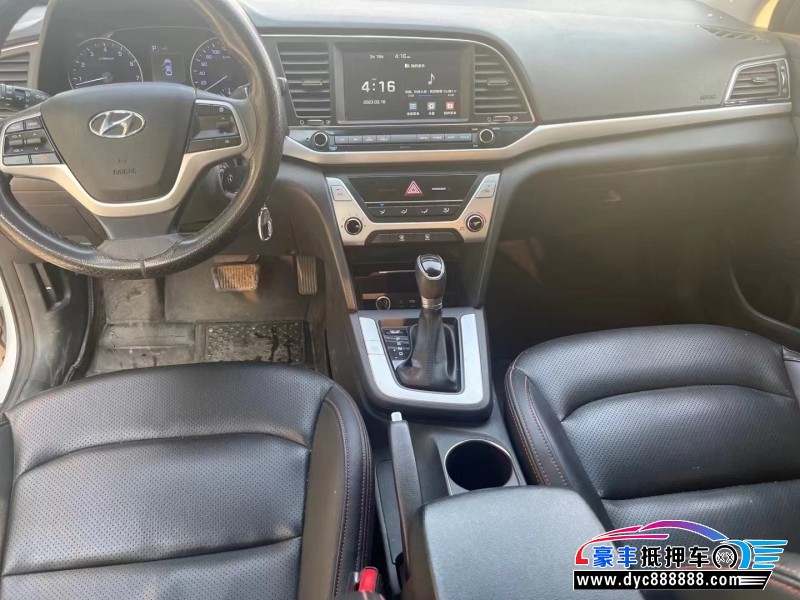 18年现代领动轿车抵押车出售