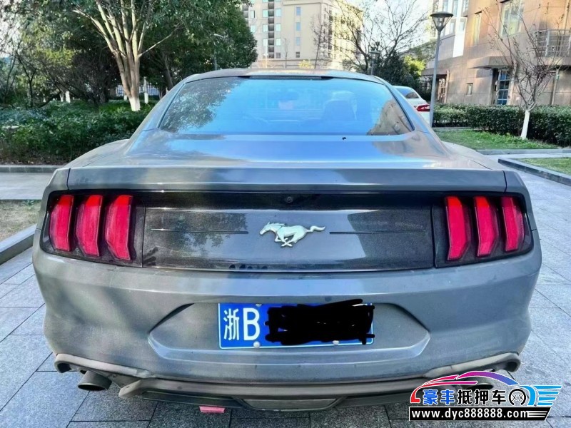 18年福特野马轿车抵押车出售