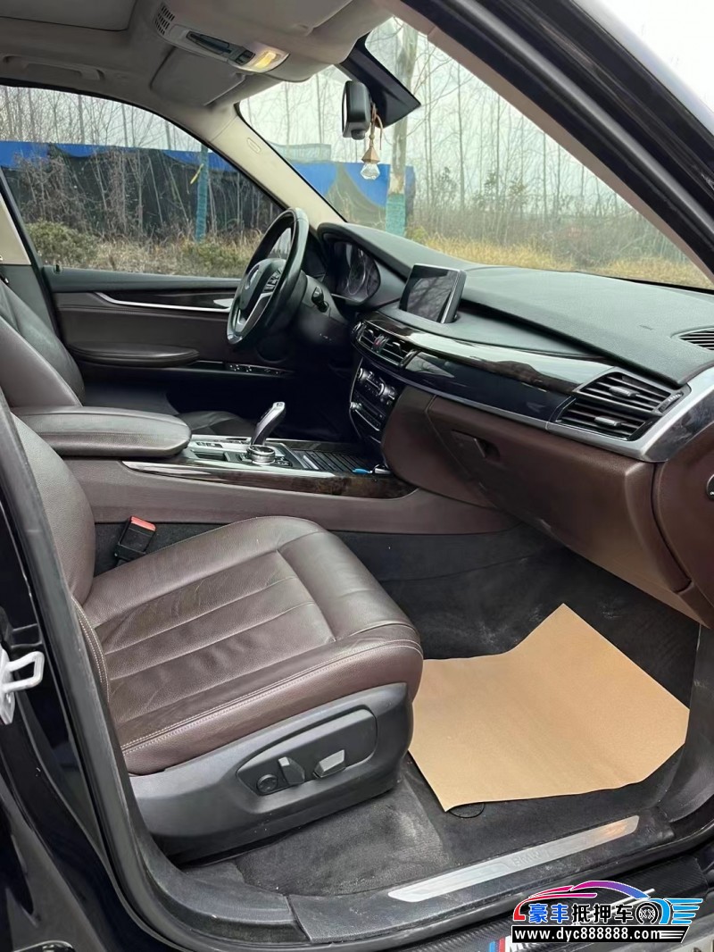 14年宝马X5轿车抵押车出售