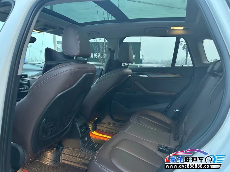 18年宝马X1轿车抵押车出售