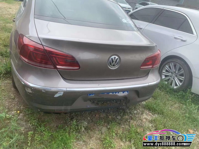 13年大众CC轿车抵押车出售