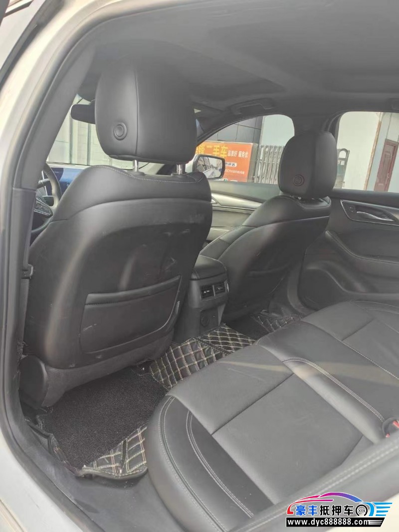 22年凯迪拉克CT5轿车抵押车出售