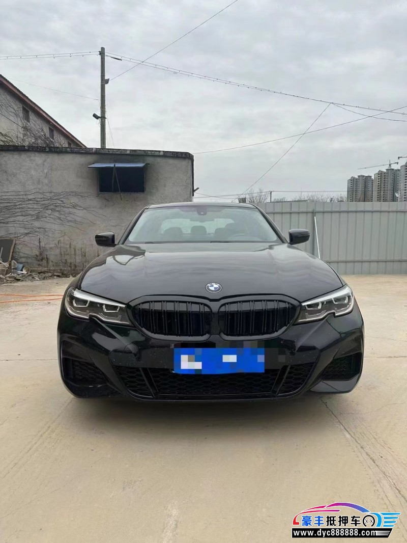 21年宝马3系轿车抵押车出售