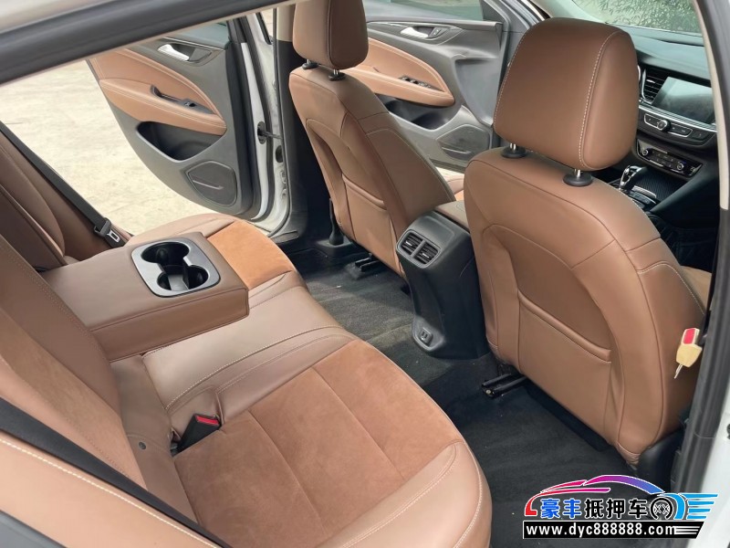 19年别克君威轿车抵押车出售