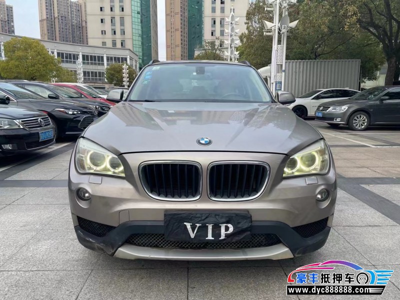 13年宝马X1轿车抵押车出售