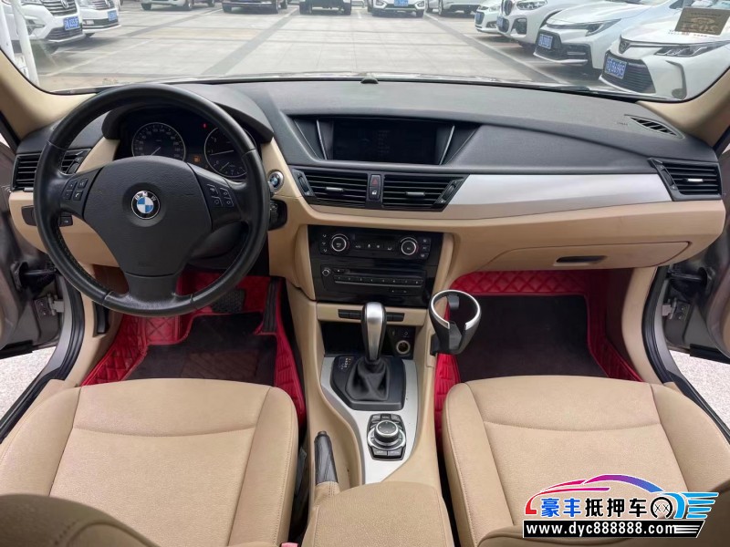 13年宝马X1轿车抵押车出售