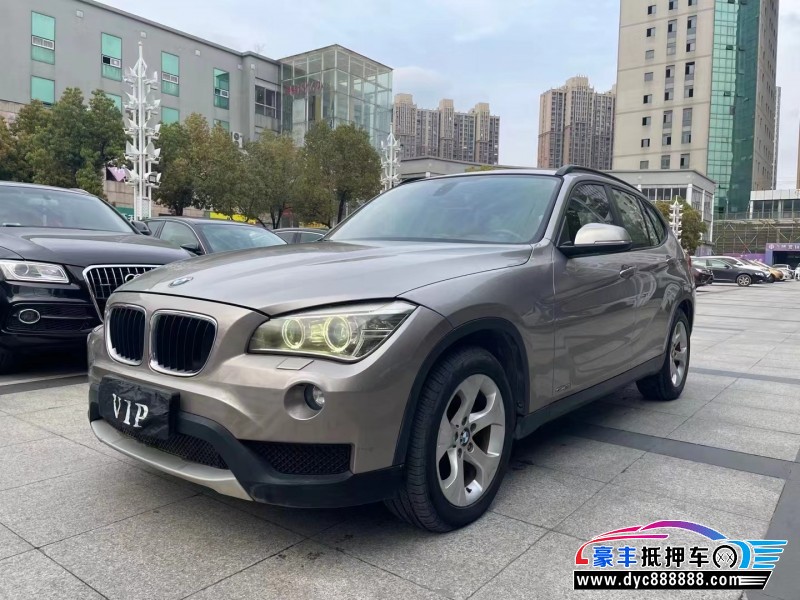 13年宝马X1轿车抵押车出售