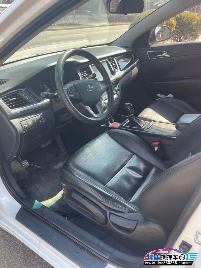 18年现代名图轿车抵押车出售