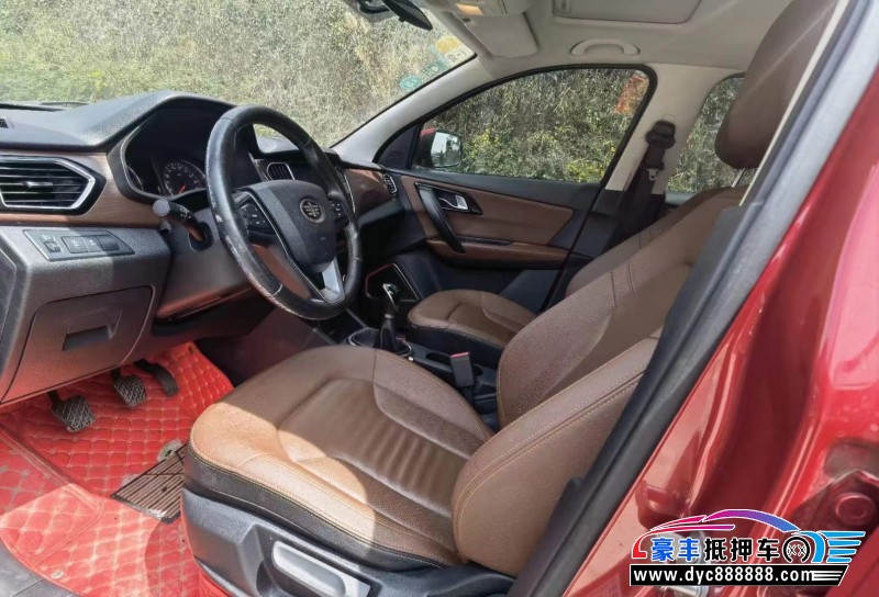 18年一汽森雅R7SUV抵押车出售