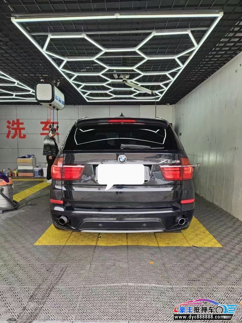 11年宝马X5SUV抵押车出售