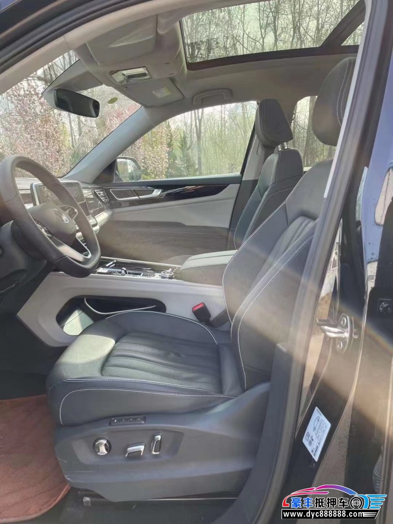 22年大众途昂轿车抵押车出售